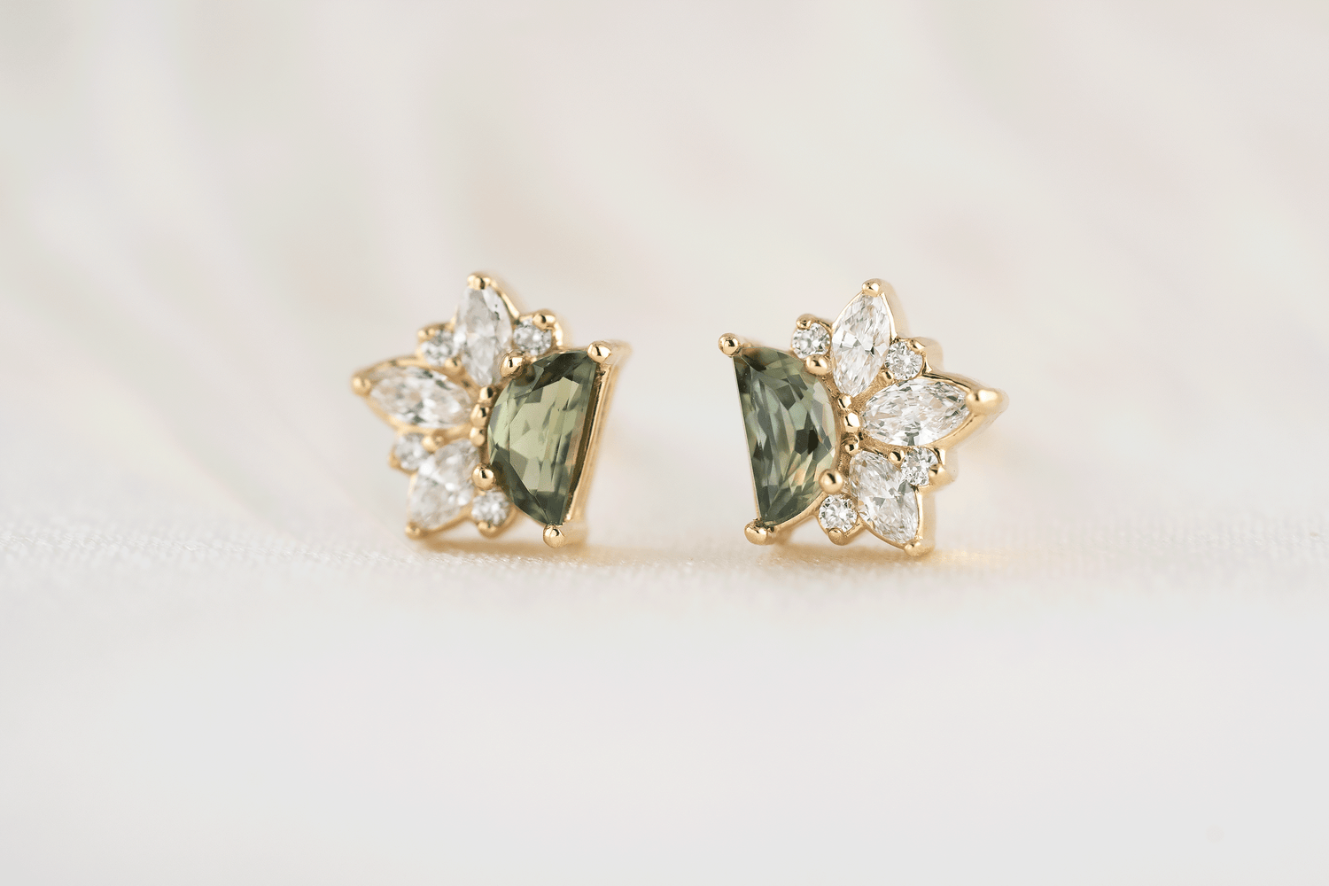 The Stardust Earrings | Green Sapphire