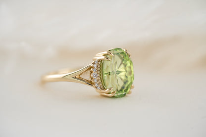 The Serendipity Ring | 4.39 CT Oval Starbrite™ Tourmaline - Lavender Creek Gems 