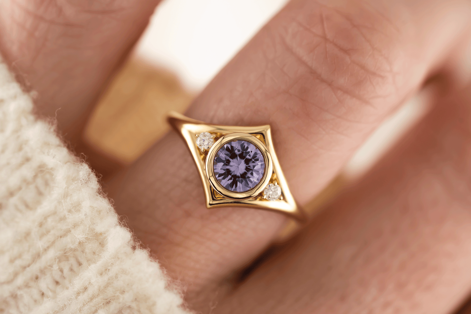 The Roxy Ring | 0.80 CT Round Lavender Sapphire