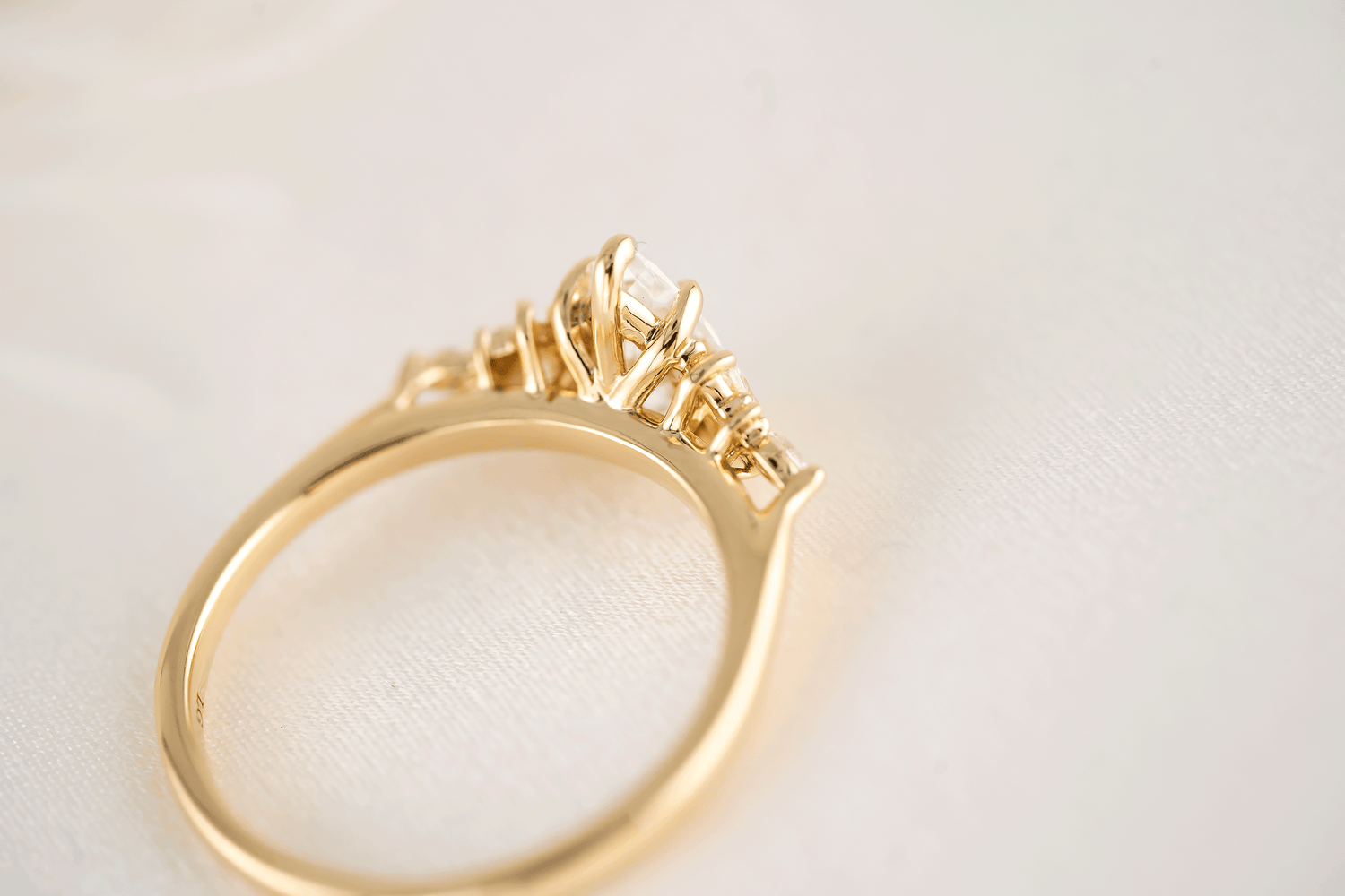 The Maeve Ring | Pear Diamond