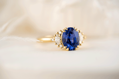 The Maren Ring | 2.6 CT Royal Blue Oval Sapphire - Lavender Creek Gems 