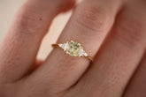 The Maeve 0.80 CT Oval Mint Green Sapphire Ring - Lavender Creek Gems 