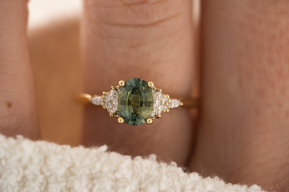The Maeve Ring  - 1.11 CT Oval Teal Bi-color Montana Sapphire - Lavender Creek Gems 