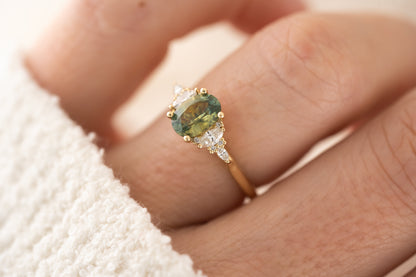 The Maeve Ring  - 1.11 CT Oval Teal Bi-color Montana Sapphire - Lavender Creek Gems 
