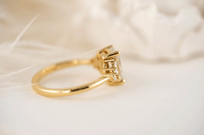 The Laurel Ring | 1.6 CT Crisscut Cushion Diamond