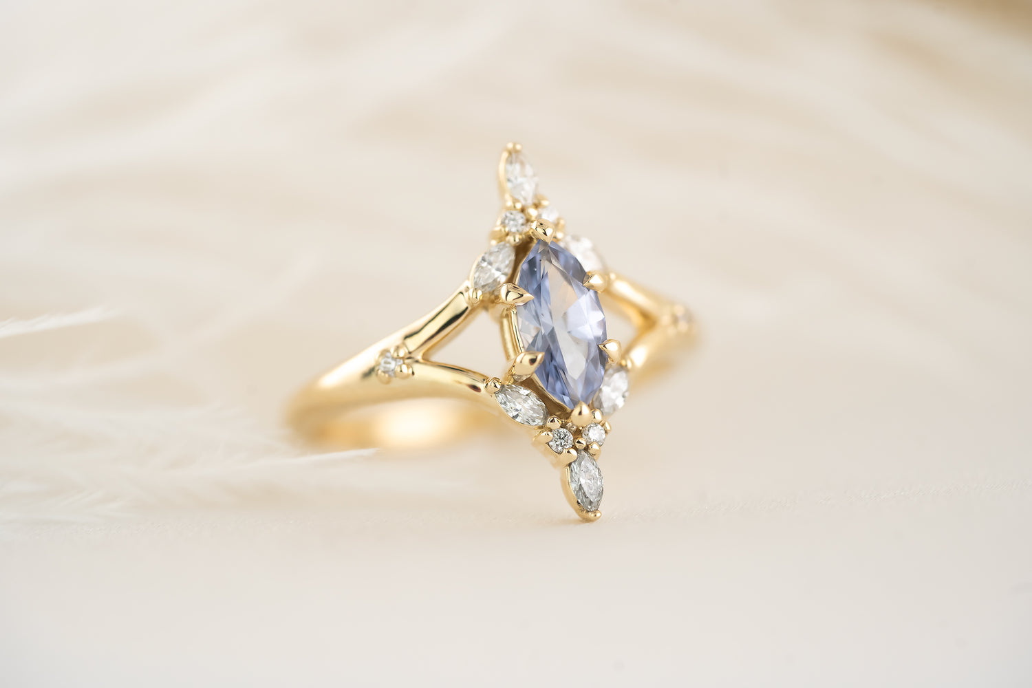 The Croía 0.6 CT Pastel Periwinkle Marquise Sapphire Ring - Lavender Creek Gems 