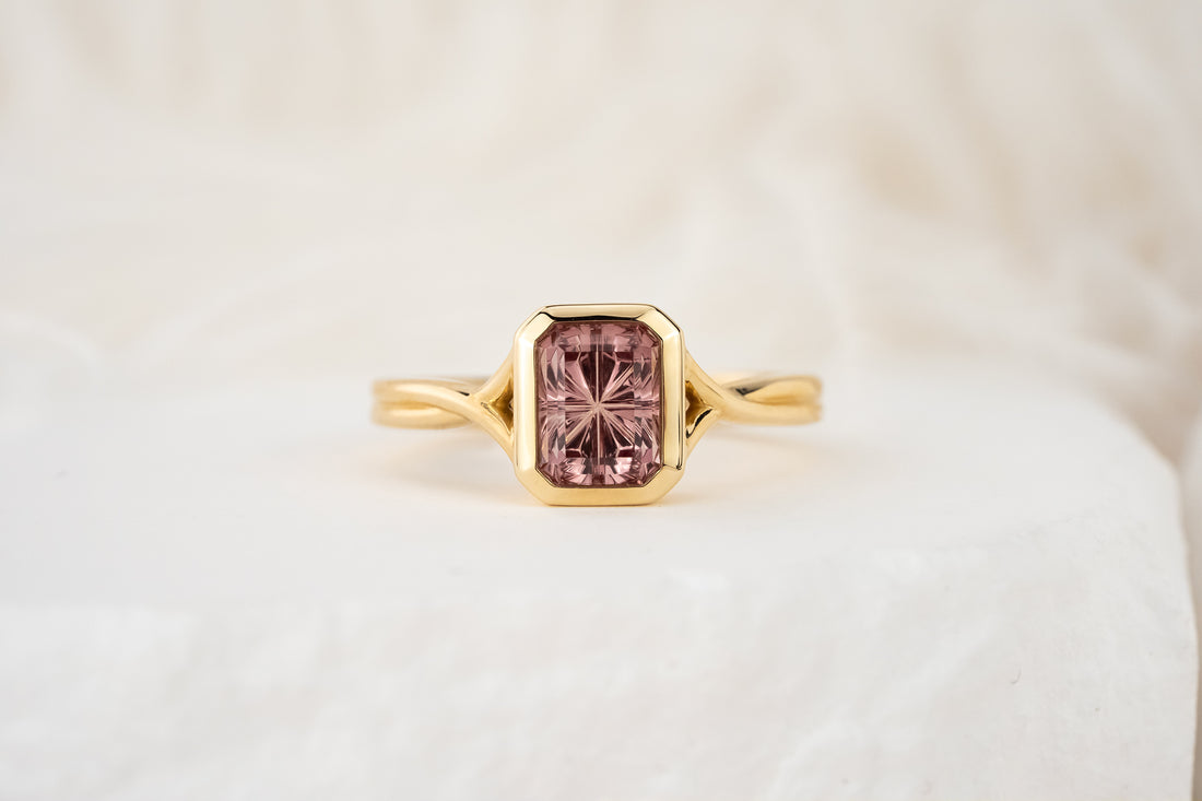 The Bezel Fates Ring | 2.06 CT Rectangular Starbrite™ Malaya Peach Garnet - Lavender Creek Gems 