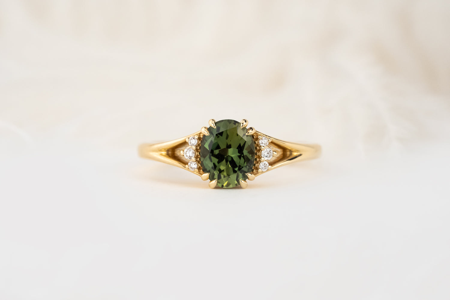 The Serendipity Ring | 1.14 CT Oval Forest Green Sapphire - Lavender Creek Gems 