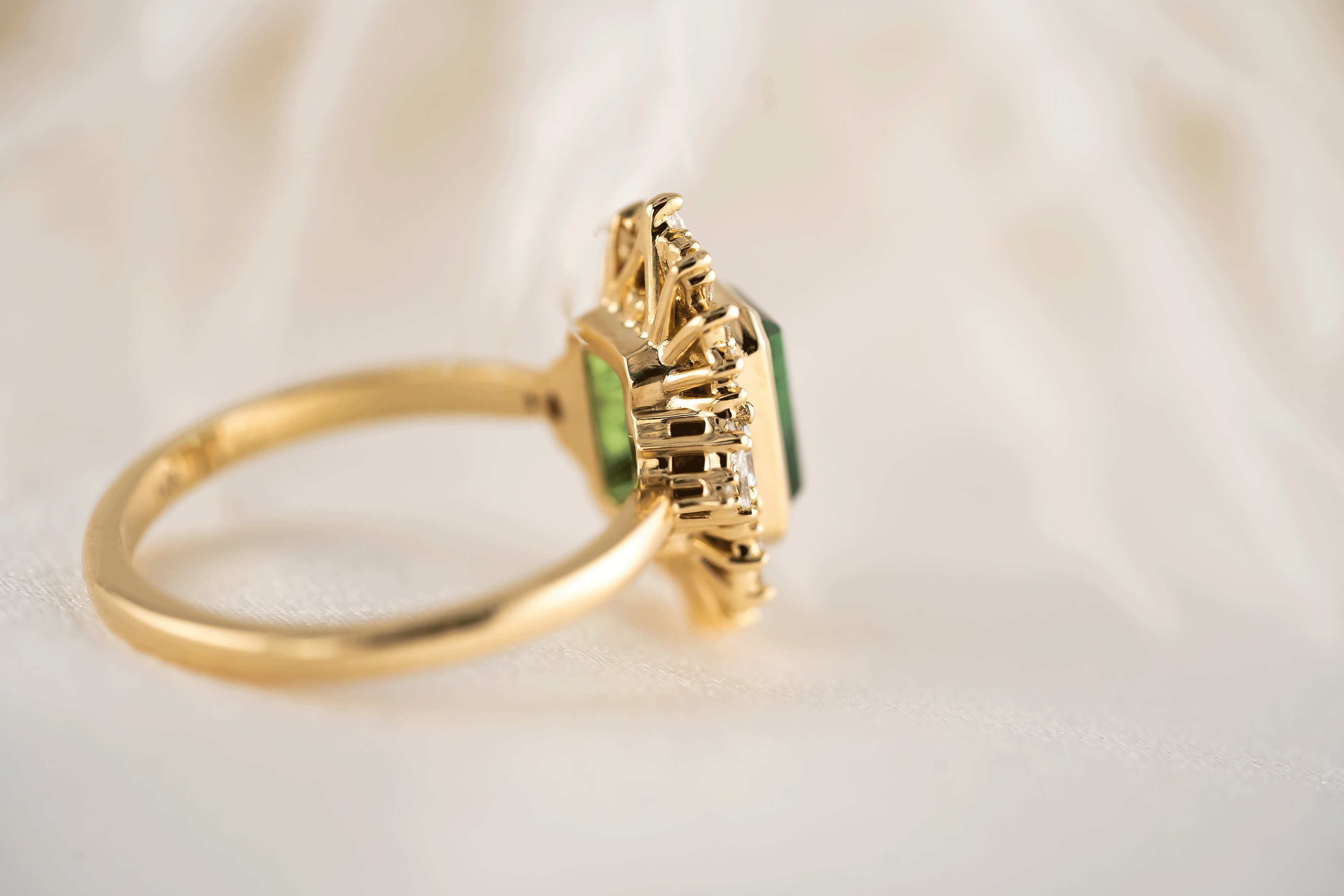 The Ethereal Ring | 2.09 CT Rectangular Starbrite™ Green Tourmaline - Lavender Creek Gems 