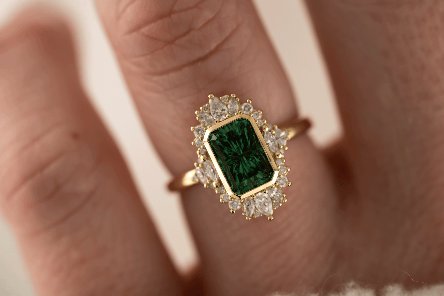 The Ethereal Ring | 2.09 CT Rectangular Starbrite™ Green Tourmaline