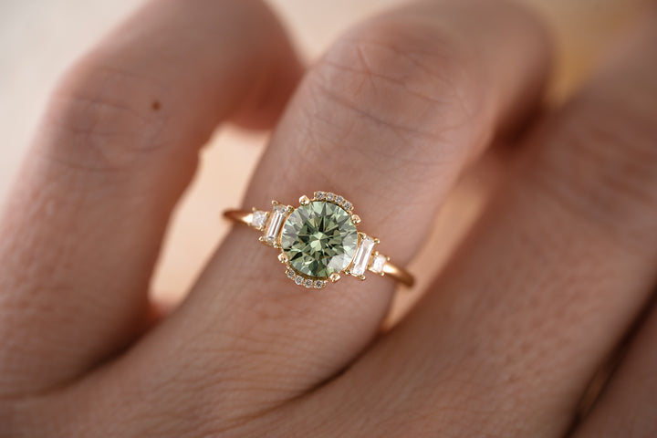 The Sura 1.39 CT Round Green Diamond Ring