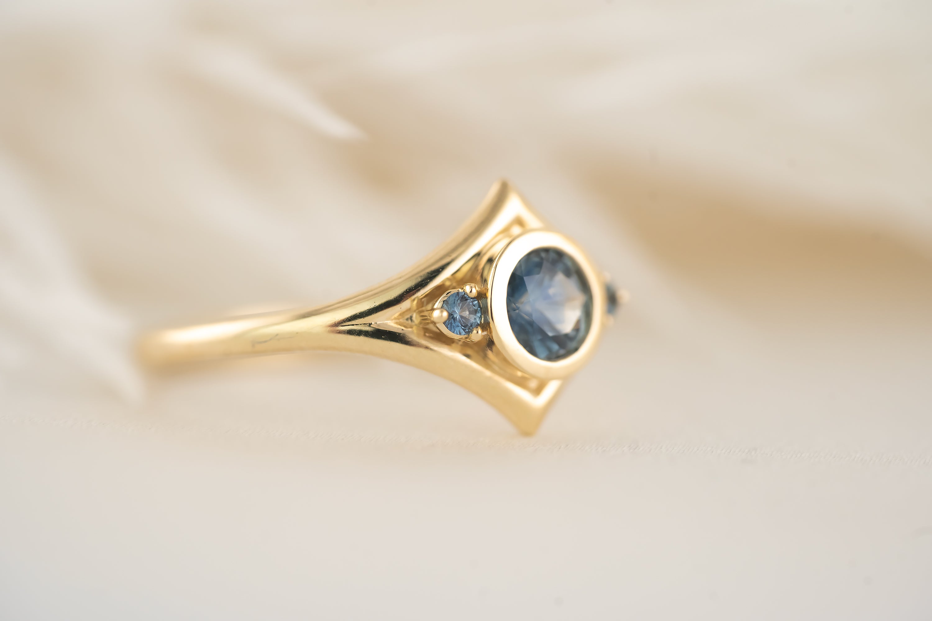 The Roxy Ring | Blue Montana Sapphire - Lavender Creek Gems 