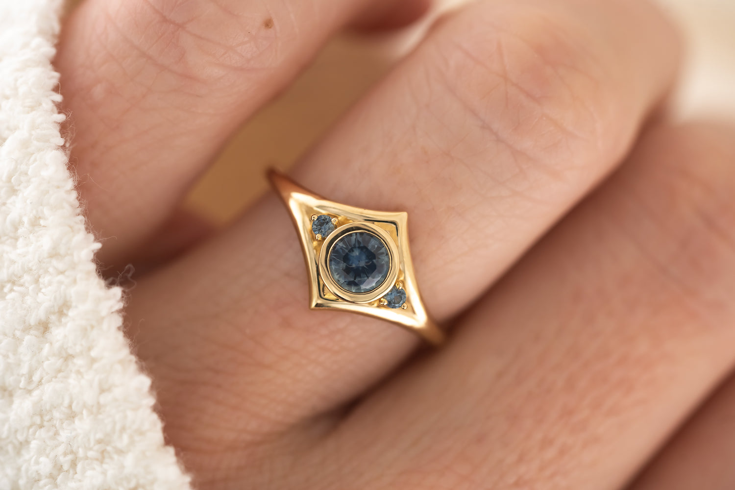 The Roxy Ring | Blue Montana Sapphire - Lavender Creek Gems 