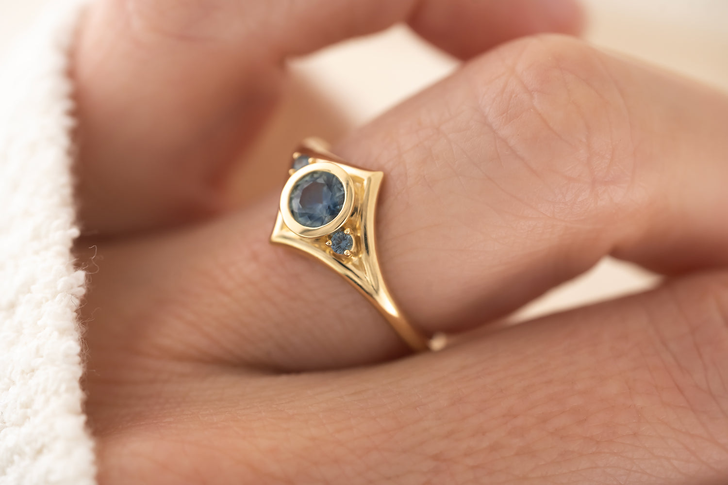 The Roxy Ring | Blue Montana Sapphire - Lavender Creek Gems 