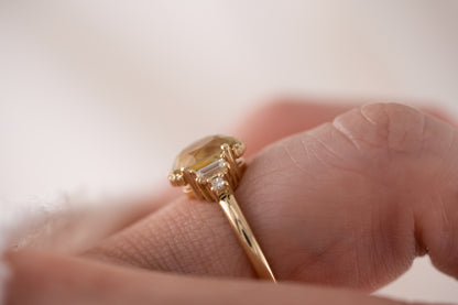 The Sura Ring | 2.1 CT Oval Bicolor Montana Sapphire - Lavender Creek Gems 