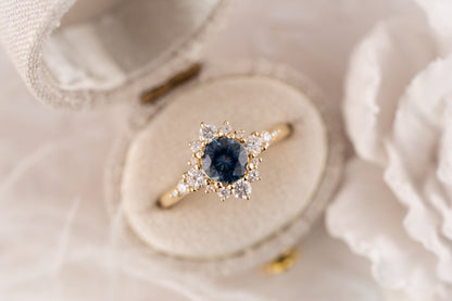 The Bloom Ring | 0.99 CT Round Montana Sapphire