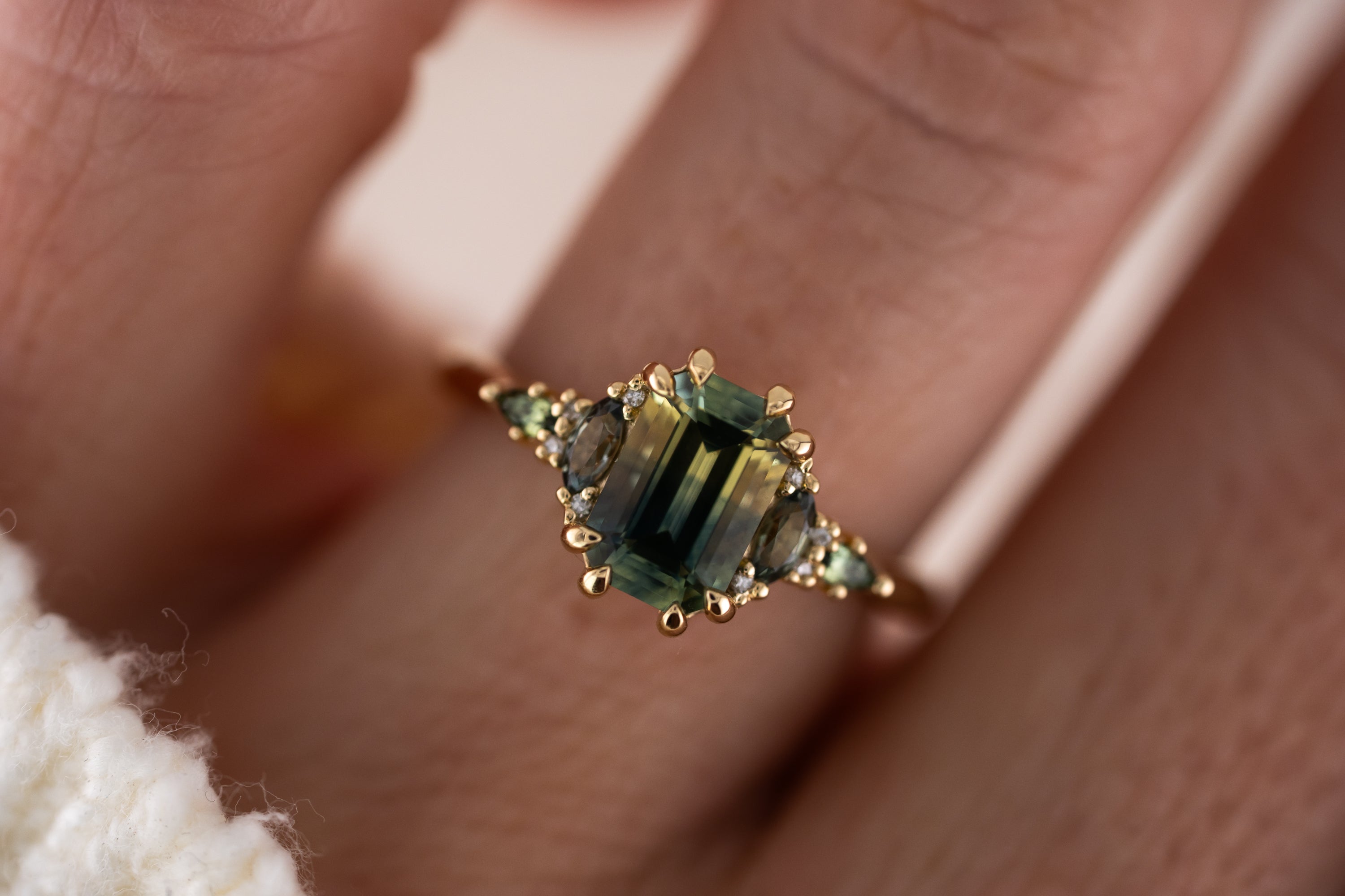 The Maeve Ring | 1.92 CT Emerald Cut Bicolor Teal Sapphire - Lavender Creek Gems 