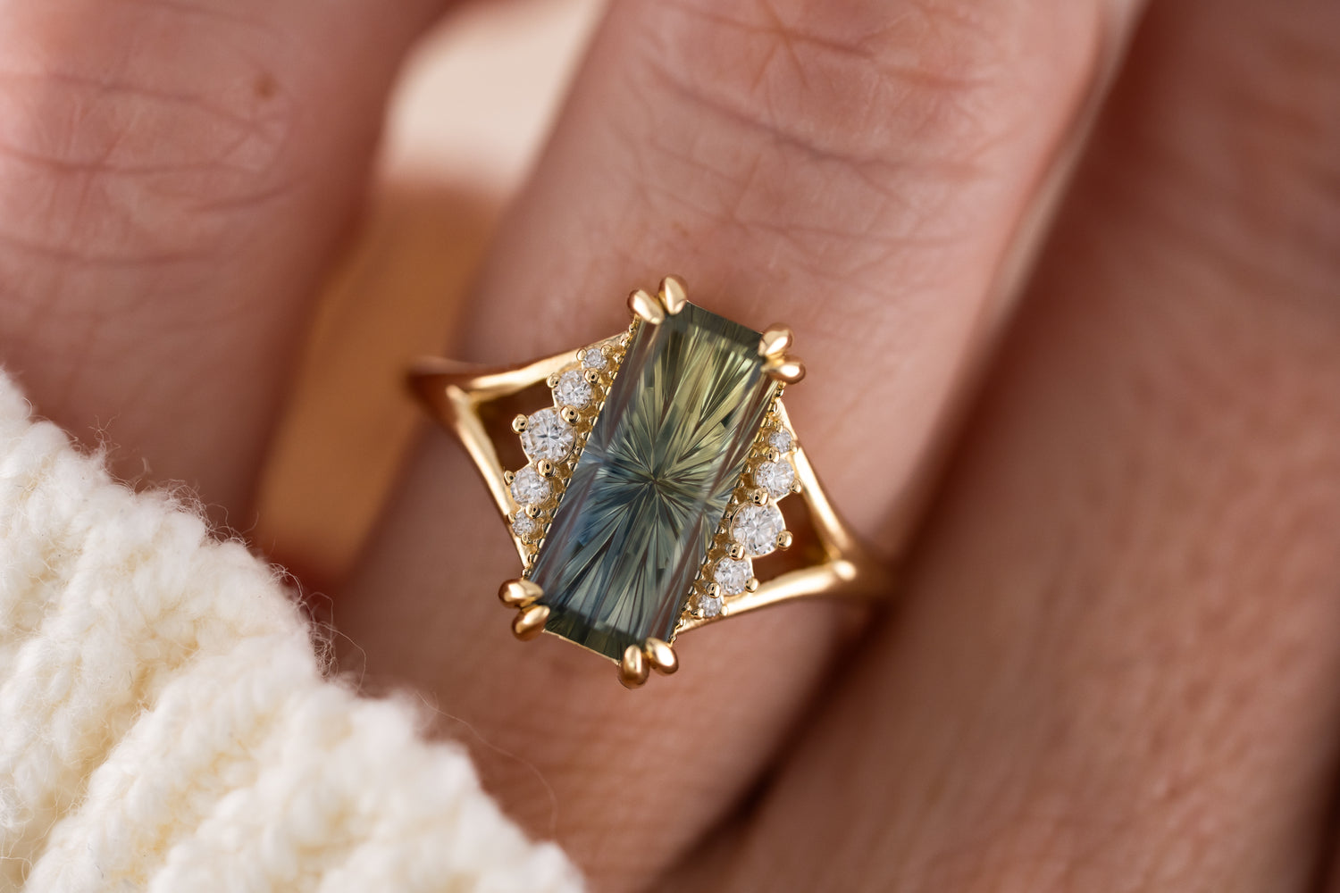The Serendipity Ring | 3.76 CT Rectangular Starbrite™ Bicolor Sapphire - Lavender Creek Gems 
