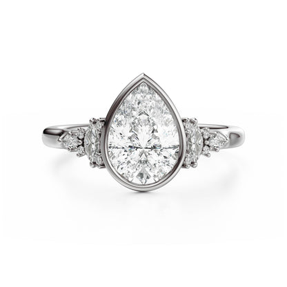 The Bezel Maeve Ring | Pear