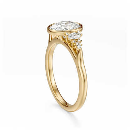 The Bezel Maeve Ring | Oval