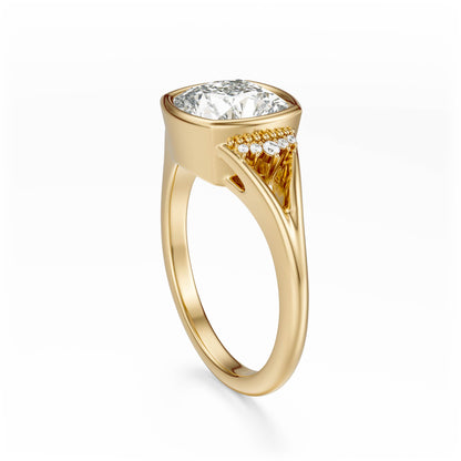 The Bezel Serendipity Ring | Cushion