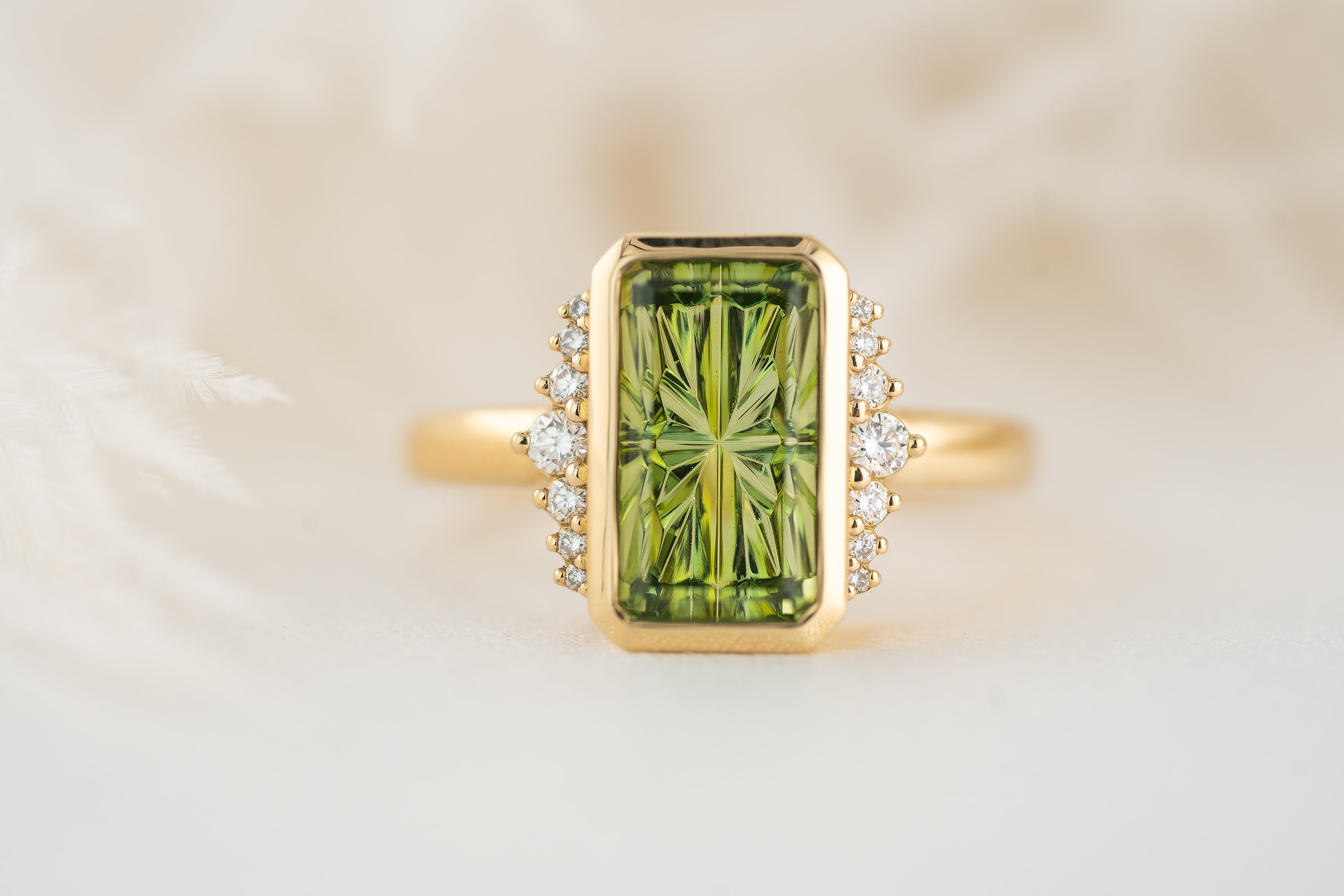 Gemstones 凛 Stevie Wren Mosaic 18K Gypsy Gemstone Ring