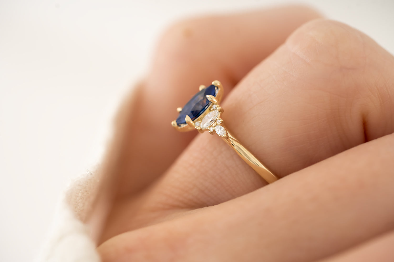 The Maeve - 0.72 CT Marquise Royal Blue Sapphire Ring - Lavender Creek Gems 