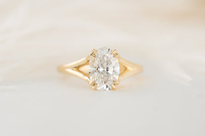 The Weaver Ring | 2 CT Oval Lab Diamond - Lavender Creek Gems 