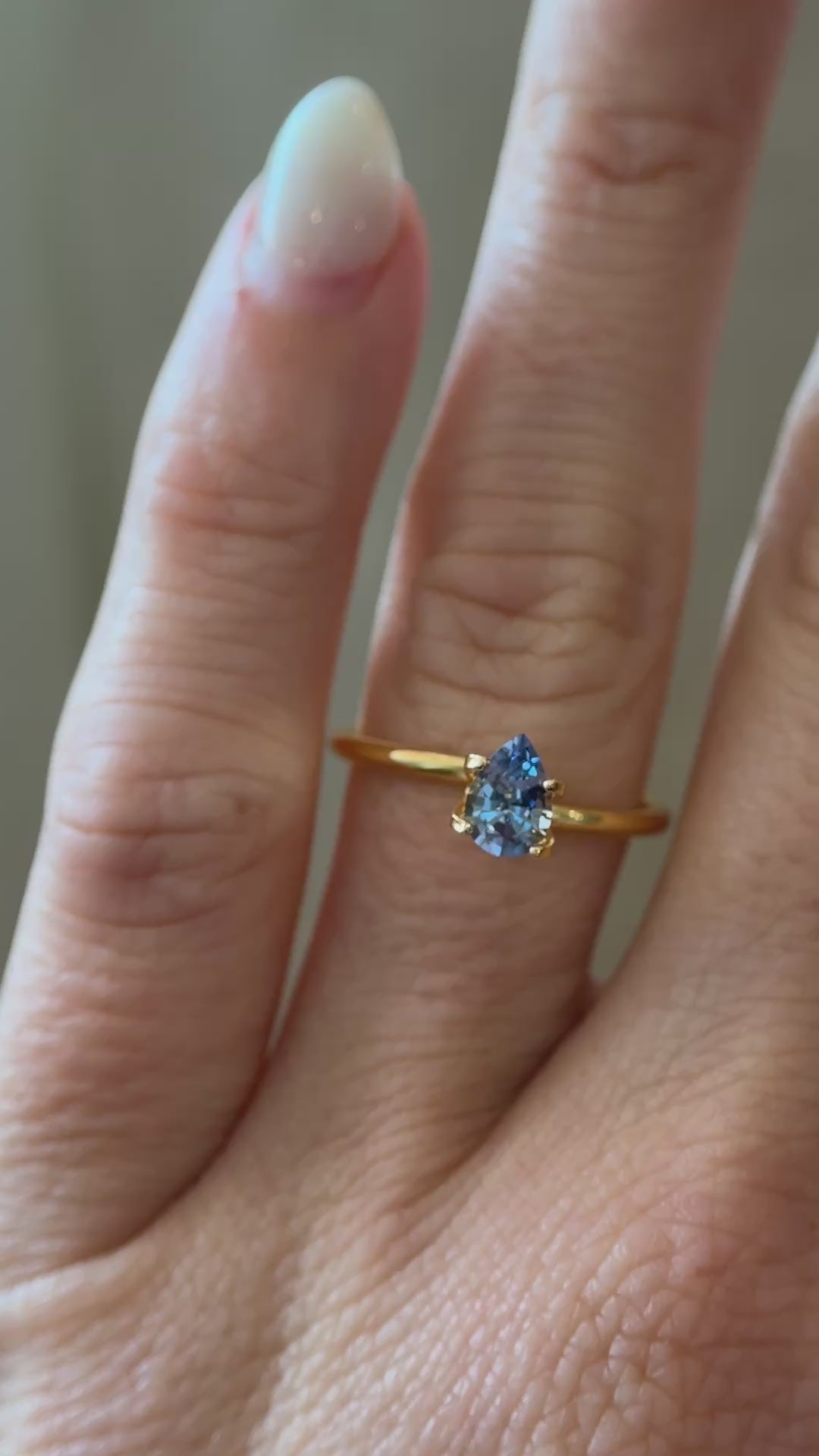 0.96 CT Pear Cut Blue Sapphire