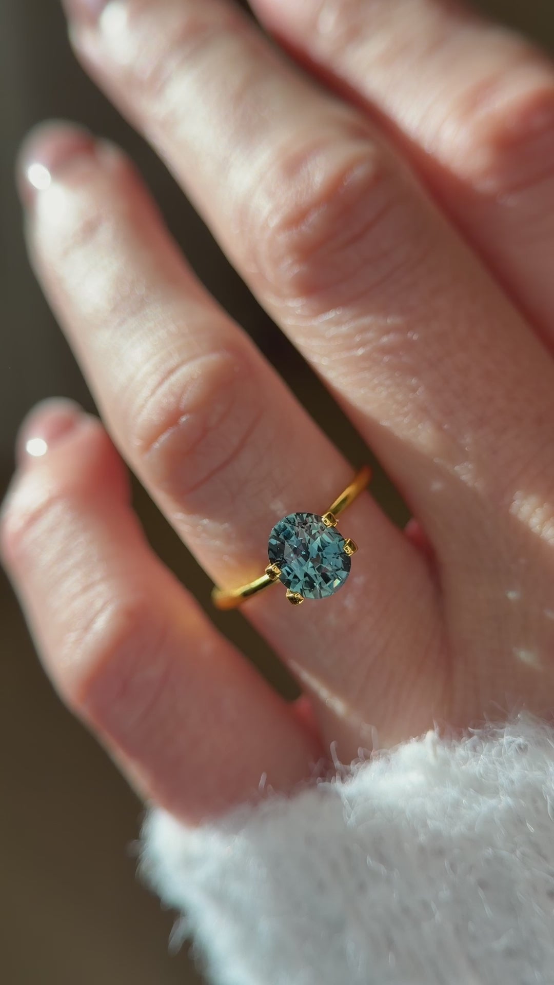 1.70 CT Oval Cut Teal Sapphire
