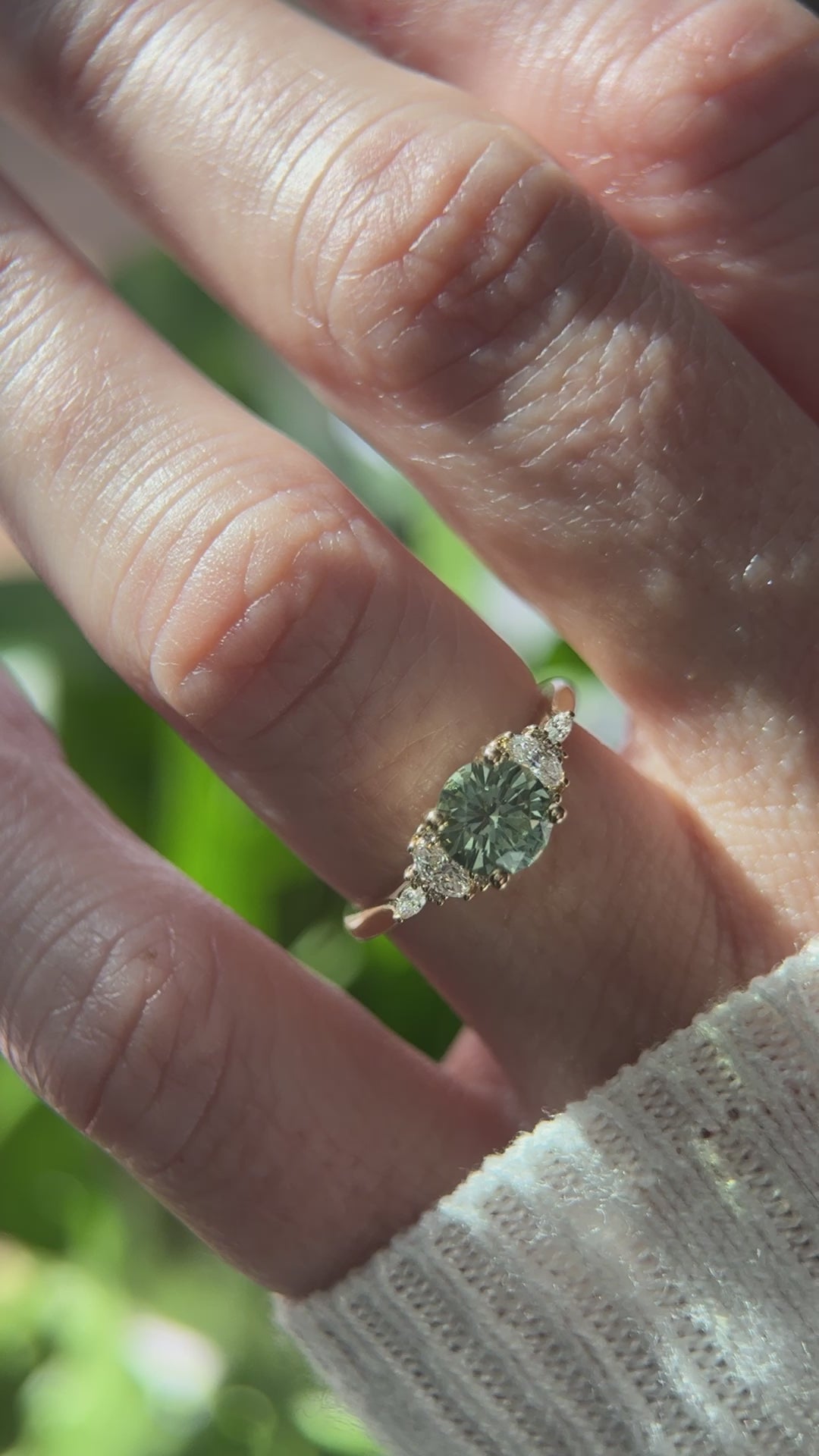 The Maeve Ring | 1.23 CT Round Teal Montana Sapphire