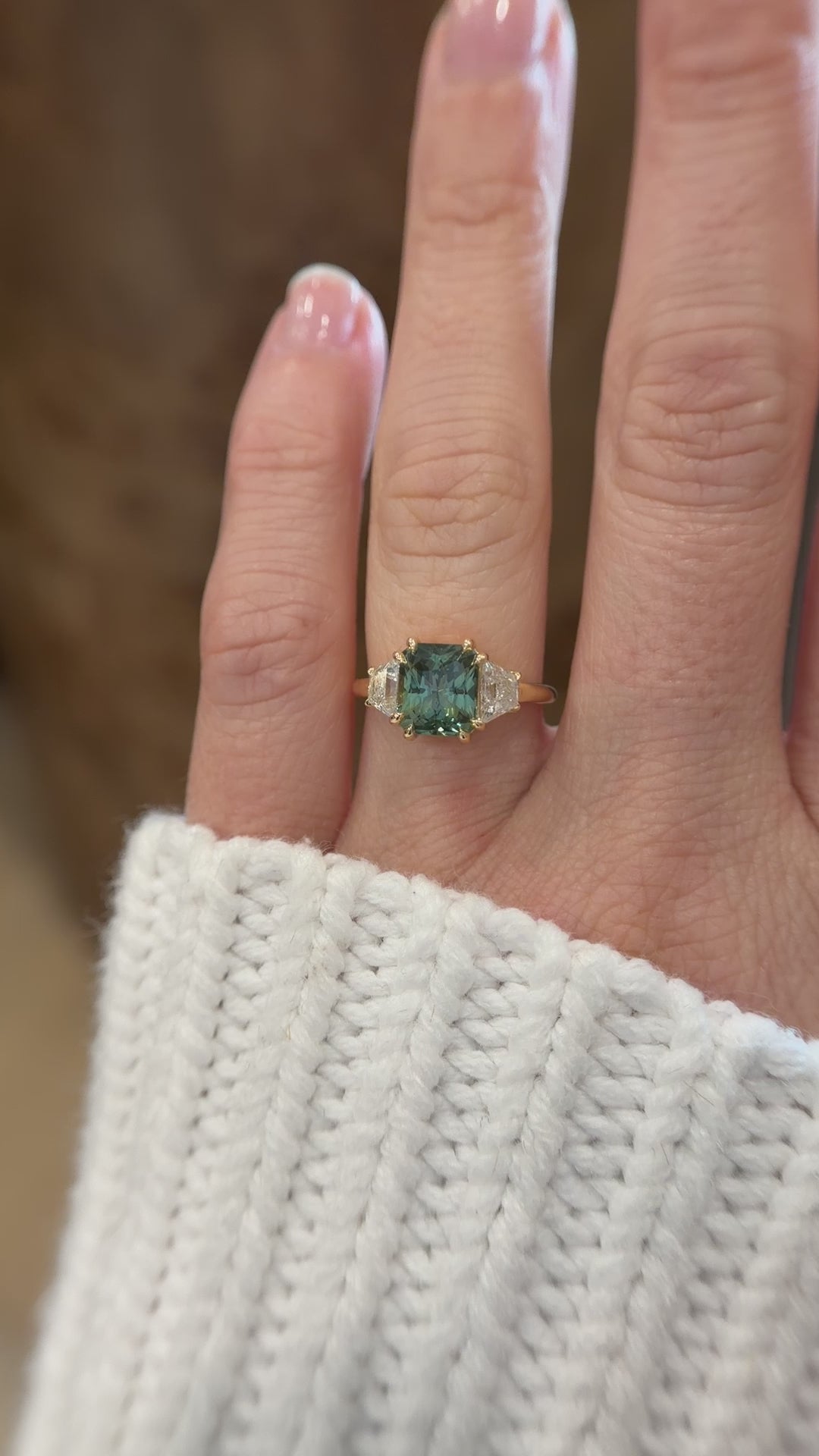 The Tría Ring | 3.09 CT Radiant Teal Green Sapphire