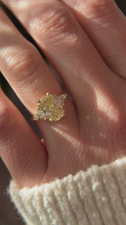 The Maeve Ring | 3 CT Elongated Cushion Yellow Diamond