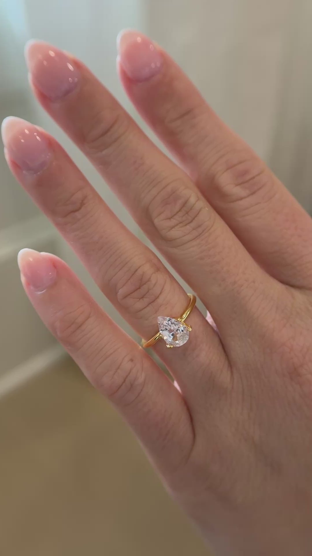 1.74 CT Pear Cut Pastel Pink Sapphire
