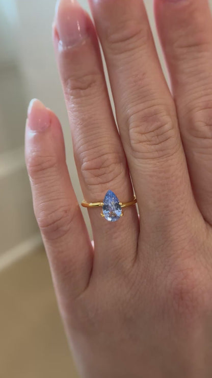 1.33 CT Pear Cut Blue Sapphire