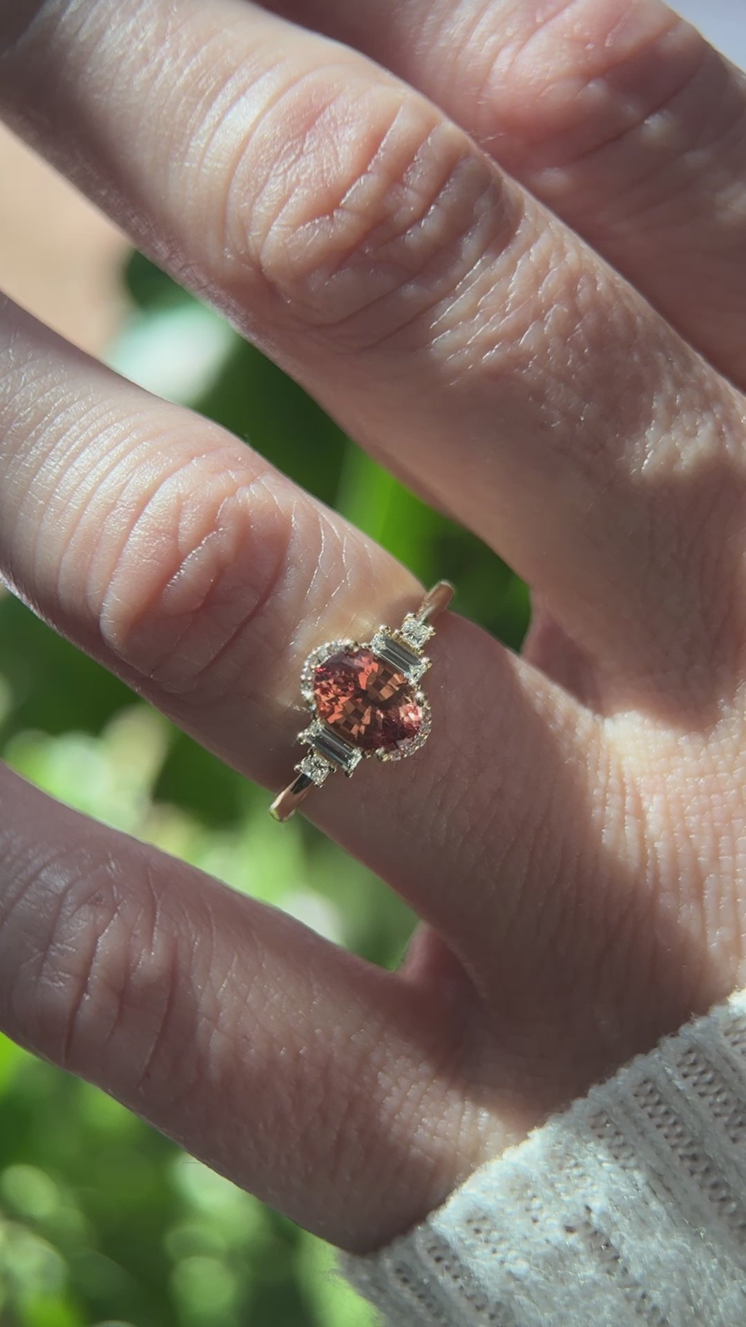 The Sura Ring | 1.15 CT Oval Orange Sapphire