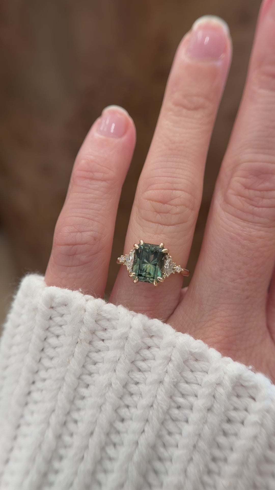 The Maeve Ring | 4.7 CT Radiant Green Sapphire