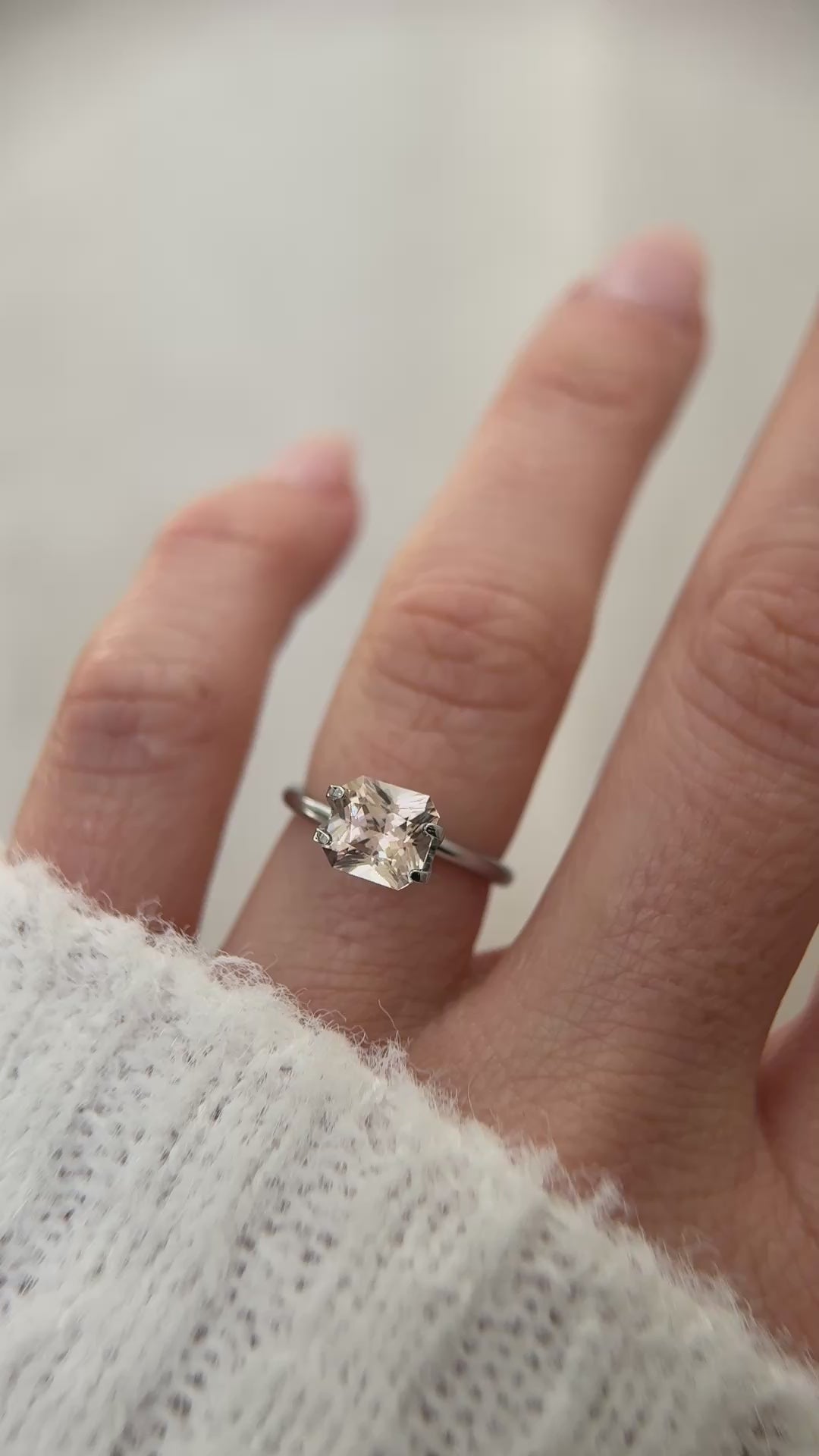 2.1 CT Radiant Cut Pale Champagne Sapphire