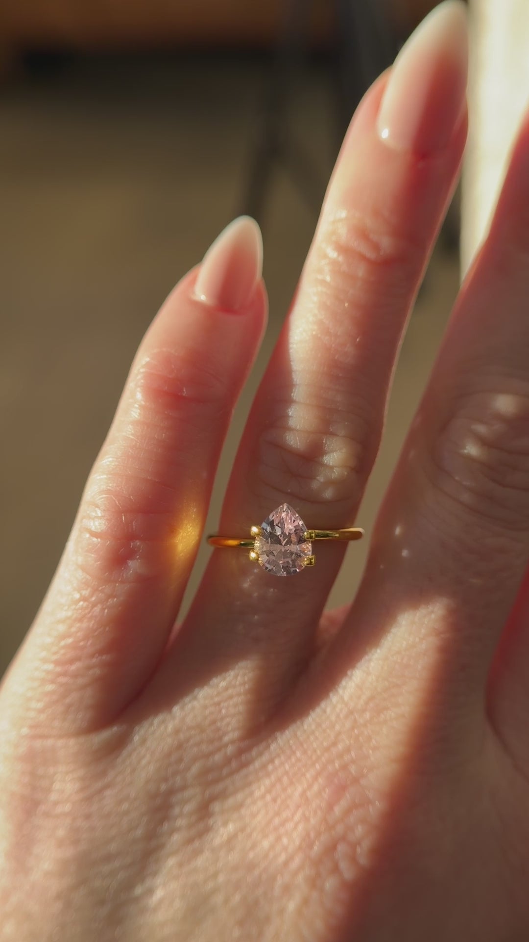 1.71 CT Pear Light Pink Sapphire