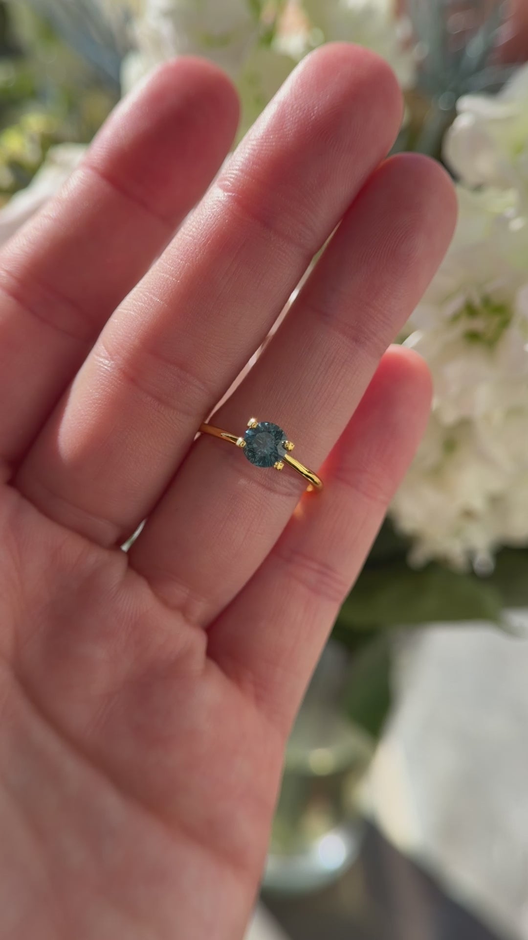 0.95 CT Round Blue Montana Sapphire