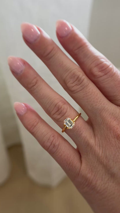 1.19 CT Emerald Cut Light Yellow Sapphire