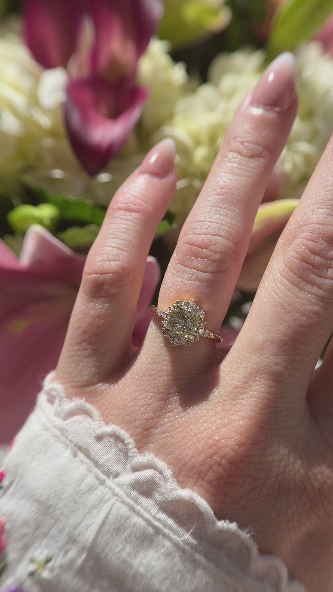 The Comtesse Ring | 1.19 CT Rectangular Starbrite™ Green Montana Sapphire