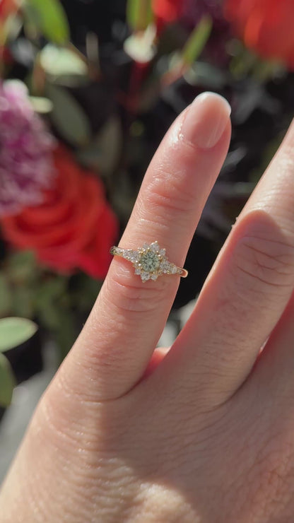 The Bloom Ring | Green Sapphire