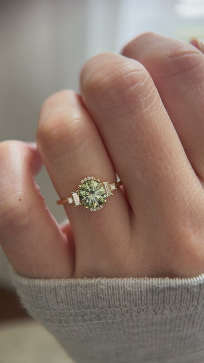 The Sura 1.39 CT Round Green Diamond Ring