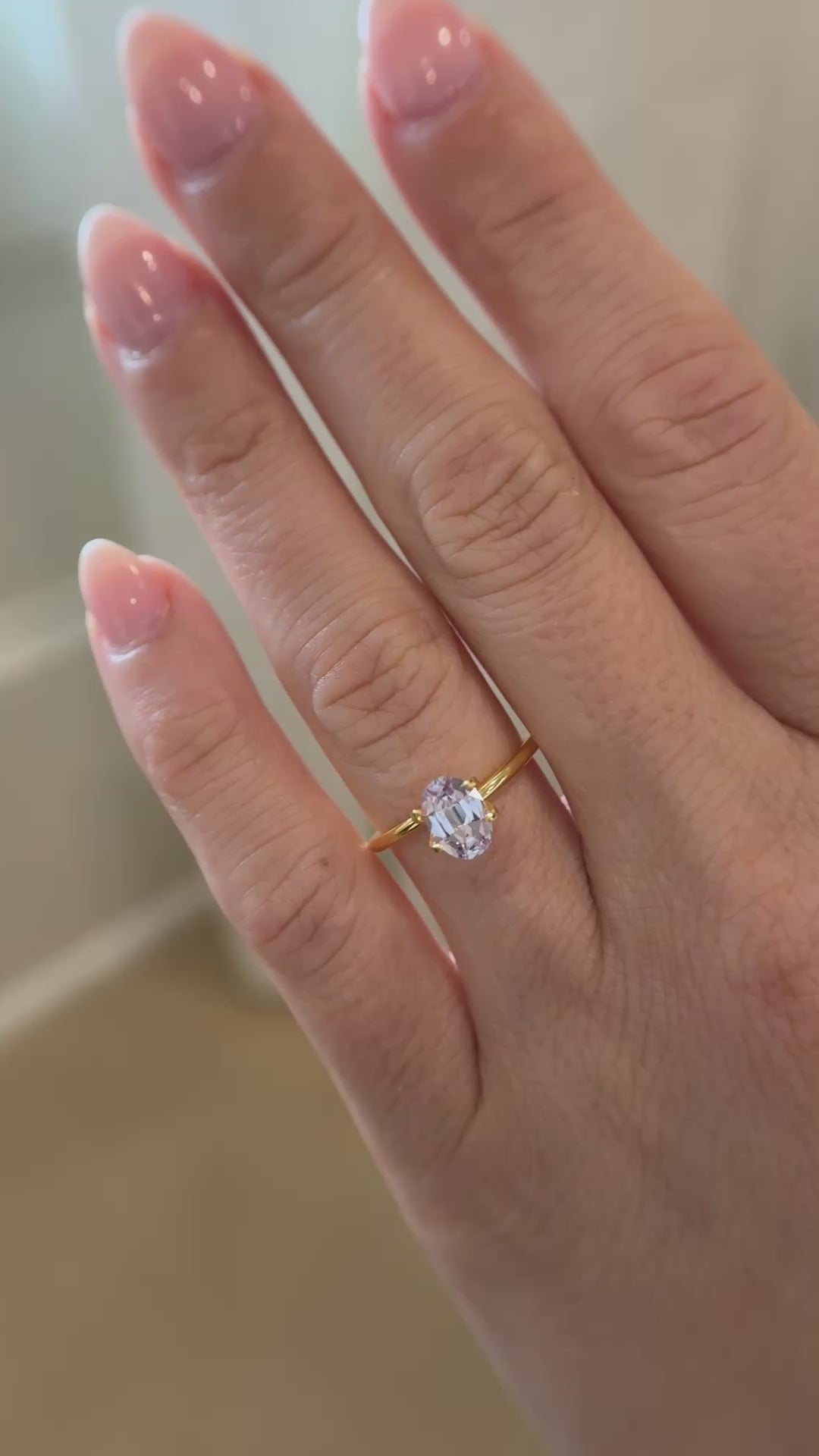 1.26 CT Oval Cut Pastel Purple Sapphire