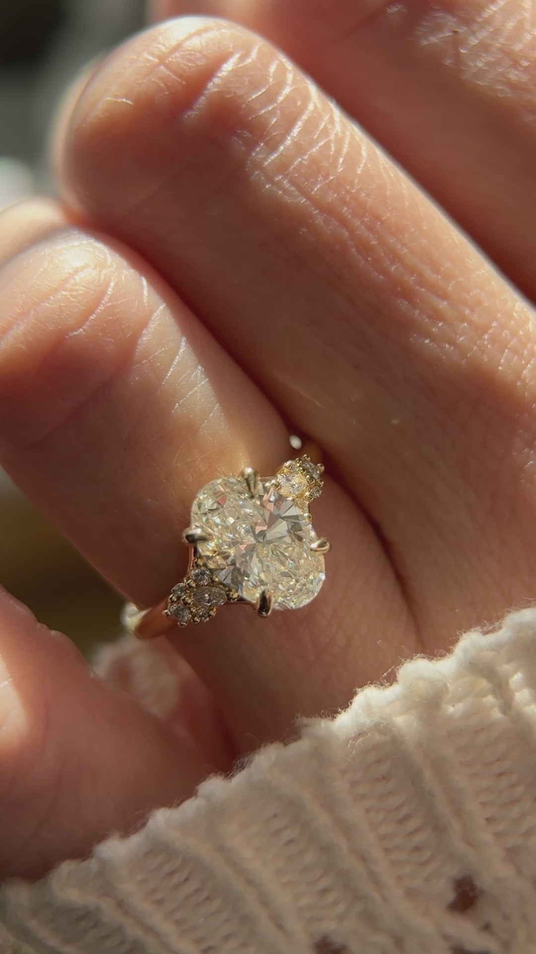 The Lyria Ring - 2 CT Oval Lab Diamond