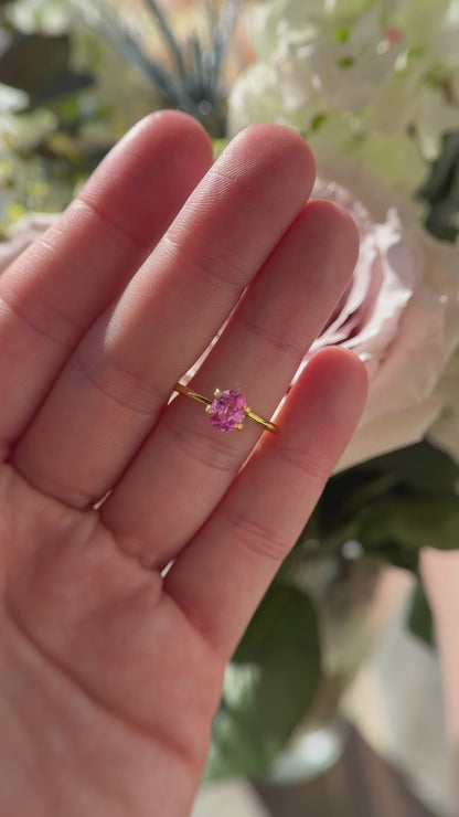 1.06 CT Oval Pink Sapphire