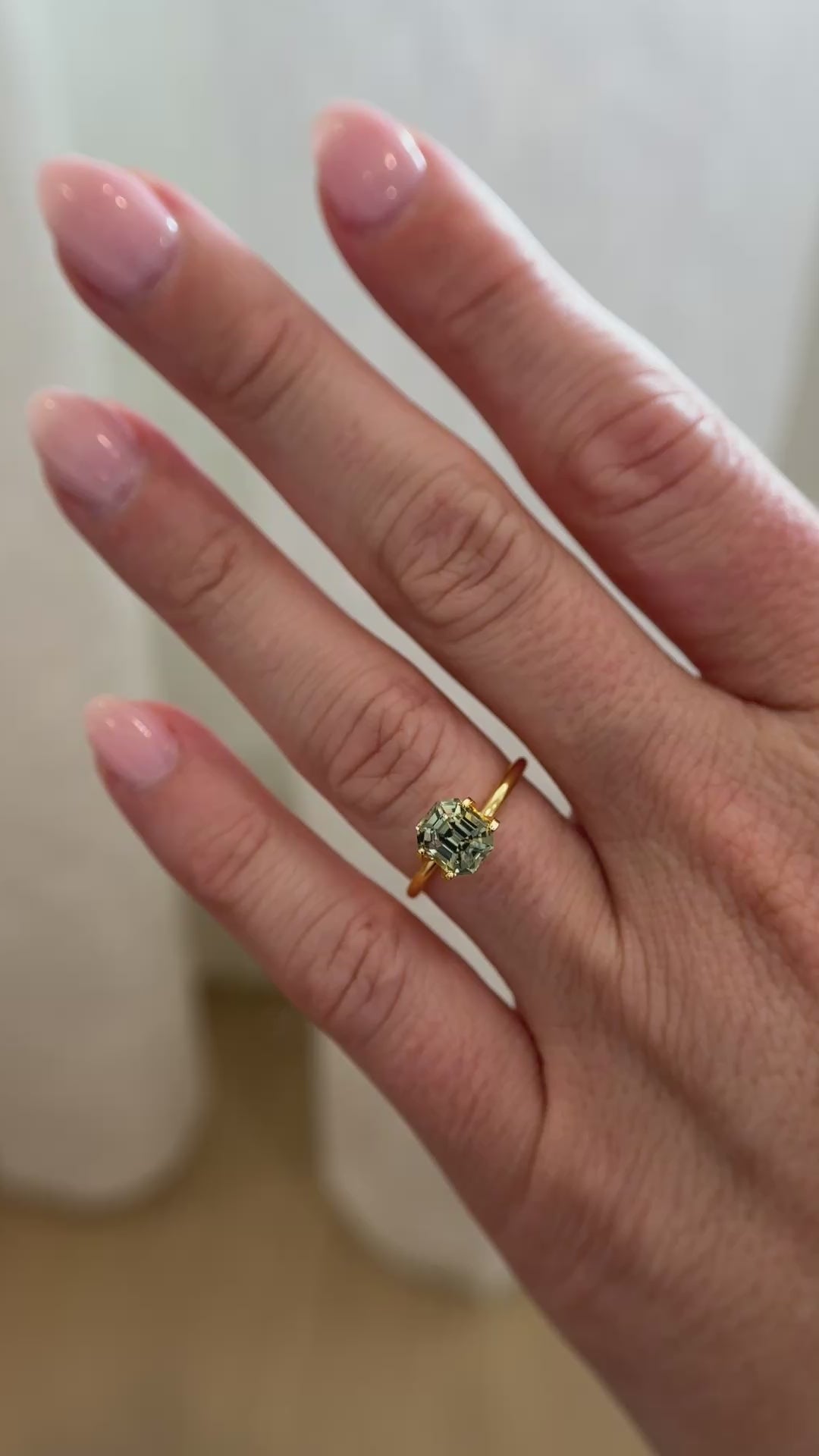 2.2 CT Emerald Cut Green Sapphire