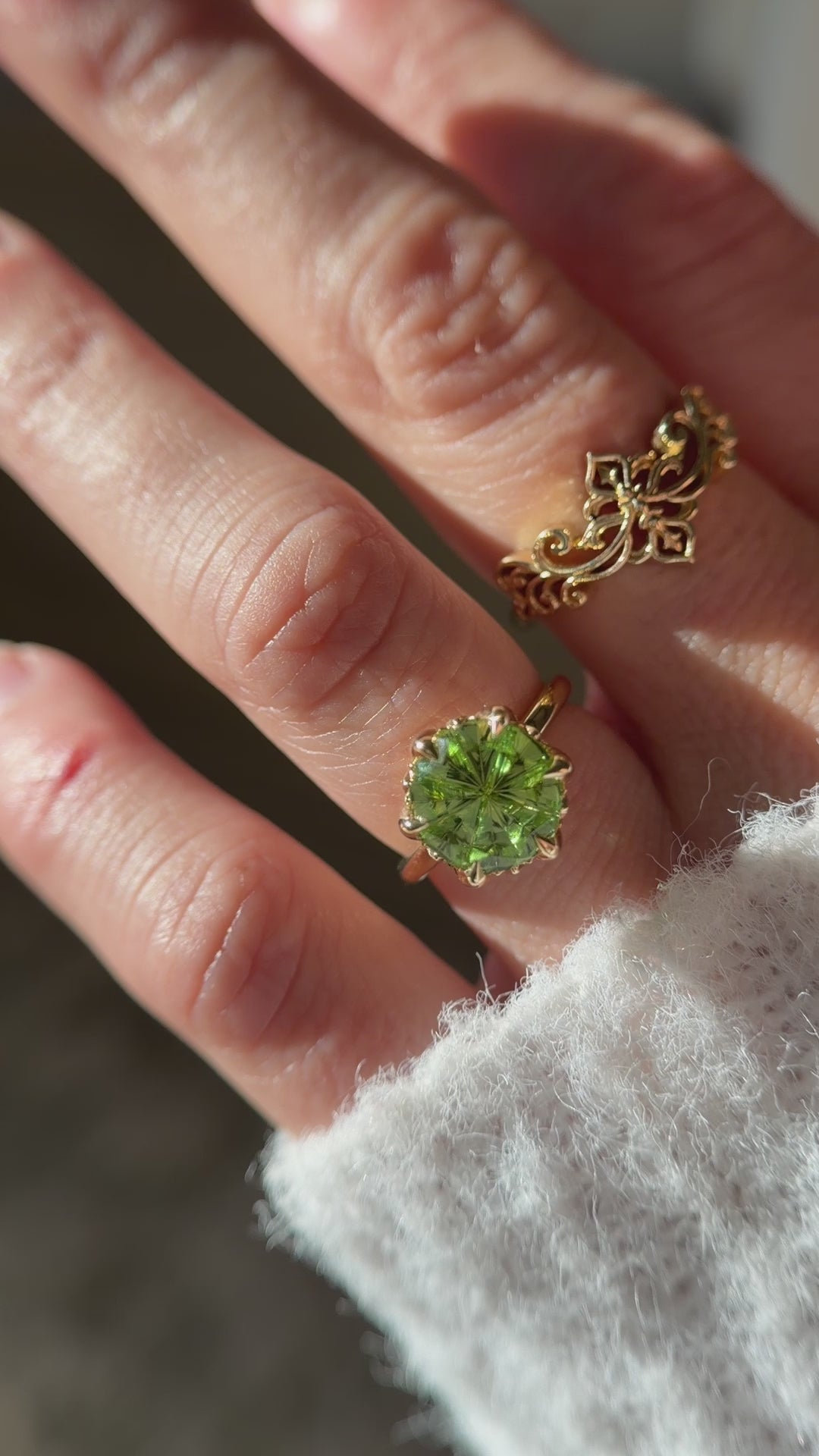 The Secret Garden Ring | 4.37 CT Round Starbrite™ Green Tourmaline