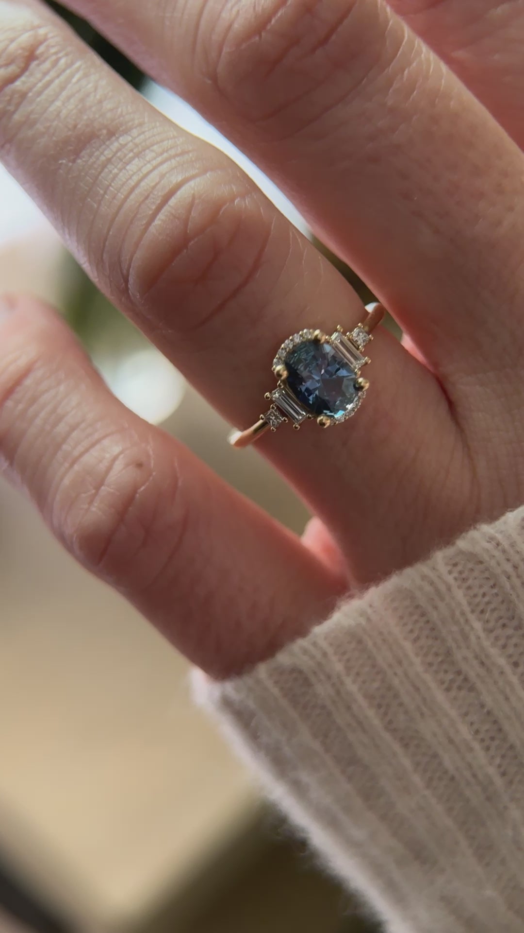 The Sura 1 CT Oval Blue Sapphire Ring